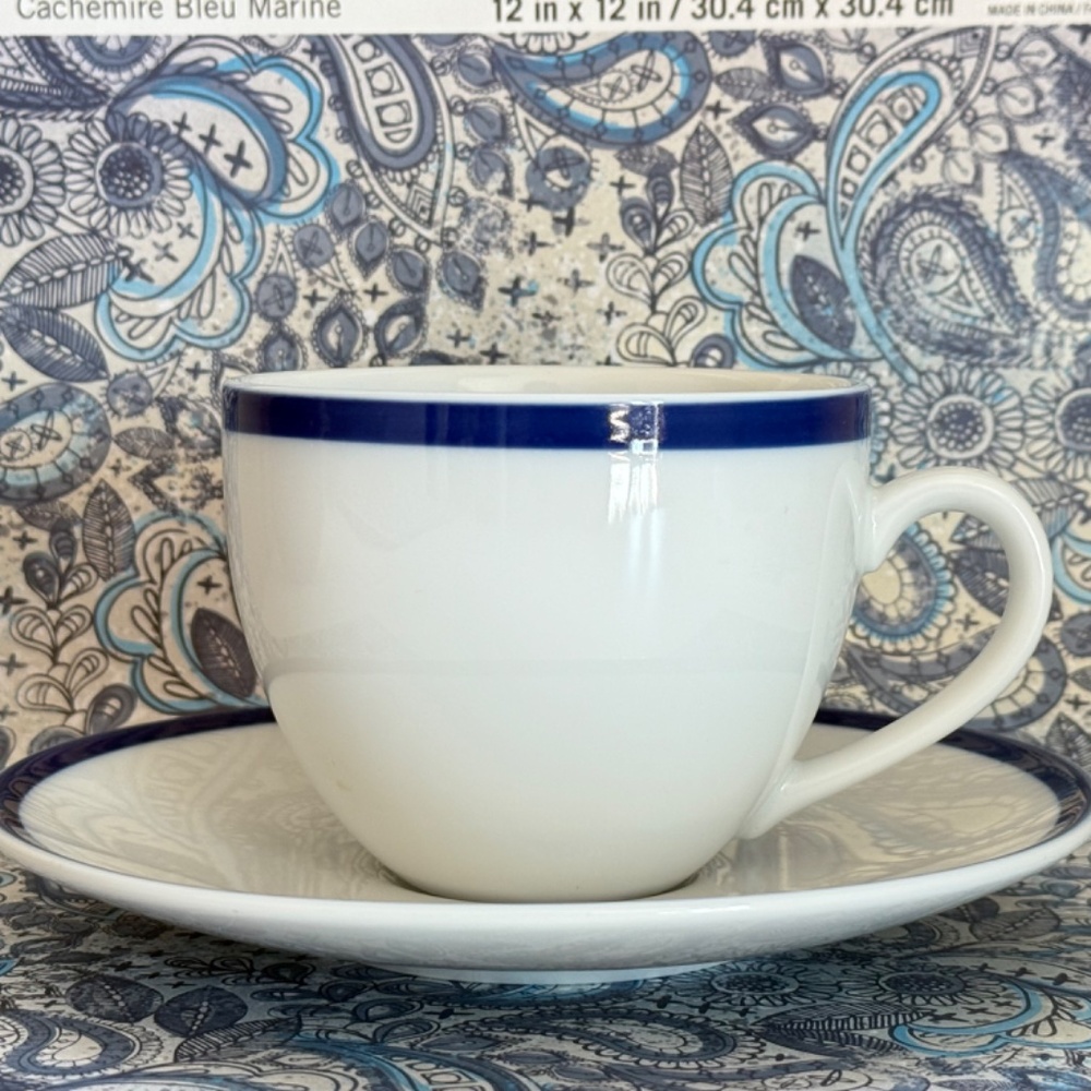 VINTAGE WILLIAMS SONOMA Brasserie Blue White Cup & Saucer - Picture 2 of 11